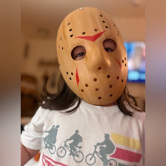 Meet your Posher, Katie - Picture 2 of 2